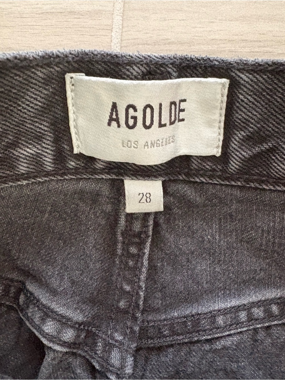 Agolde Riley Black Cropped High Rise Straight Jeans - Picture 4 of 5